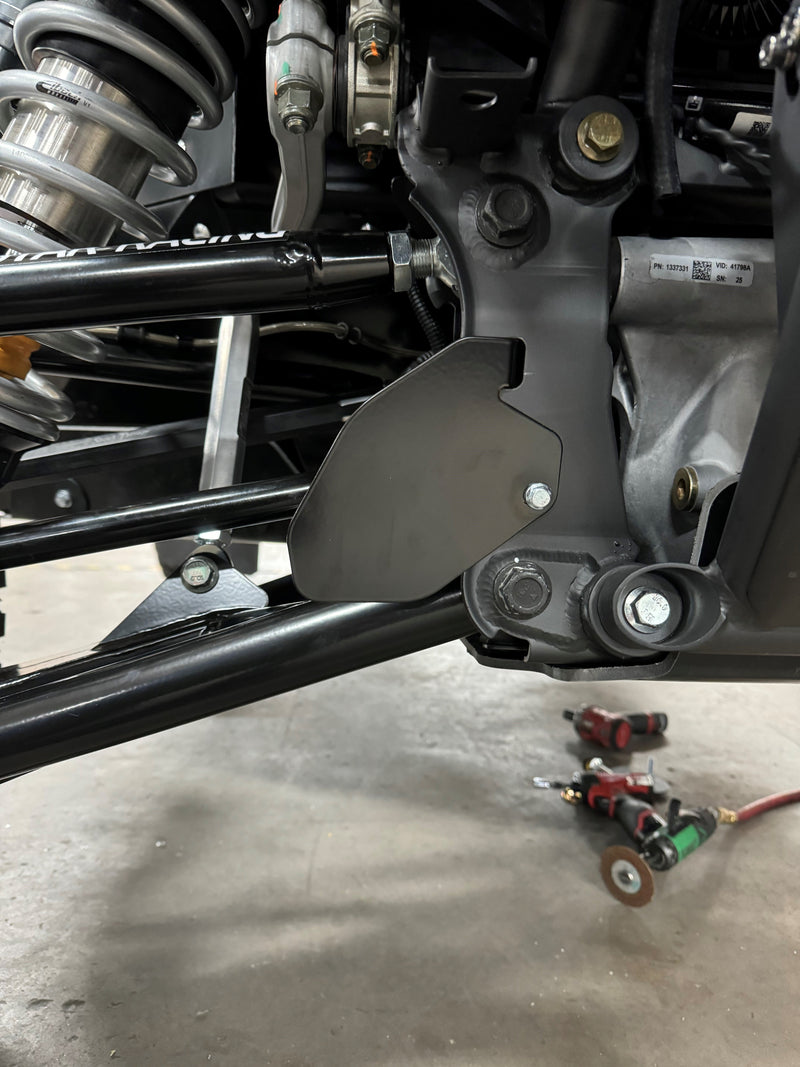 Load image into Gallery viewer, PRO R/TURBO R FRONT INNER CV BOOT GUARD KIT
