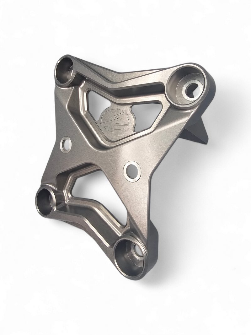 Load image into Gallery viewer, 2017 to current Can Am X3 Maverick 6 bolt EOD XL Radius Rod Plate with Tow Hook Gun Metal
