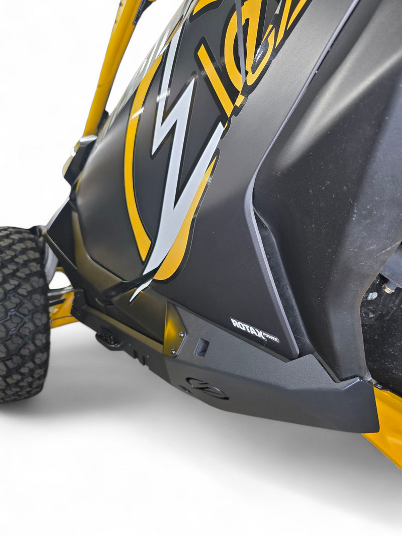 Load image into Gallery viewer, 2024+ Can Am Maverick R Volt Rocker Steps (2 Seat)
