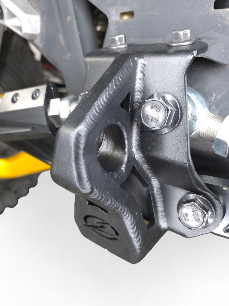 Load image into Gallery viewer, 2024-26 Can Am Maverick R Sheet Metal Radius Rod Plate (4 Seat) Works with both RC models
