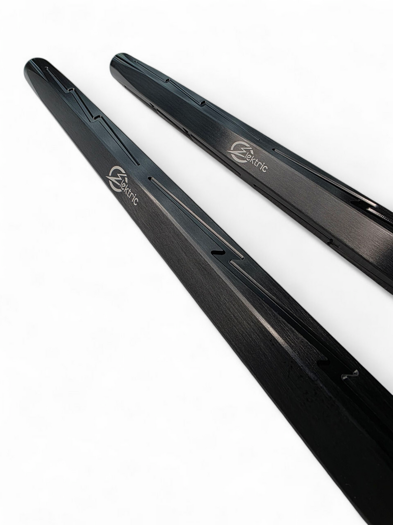 Load image into Gallery viewer, 2017+ Can Am X3 Maverick Billet Tie Rods Anodized Black (RS 72&quot; Model Only)
