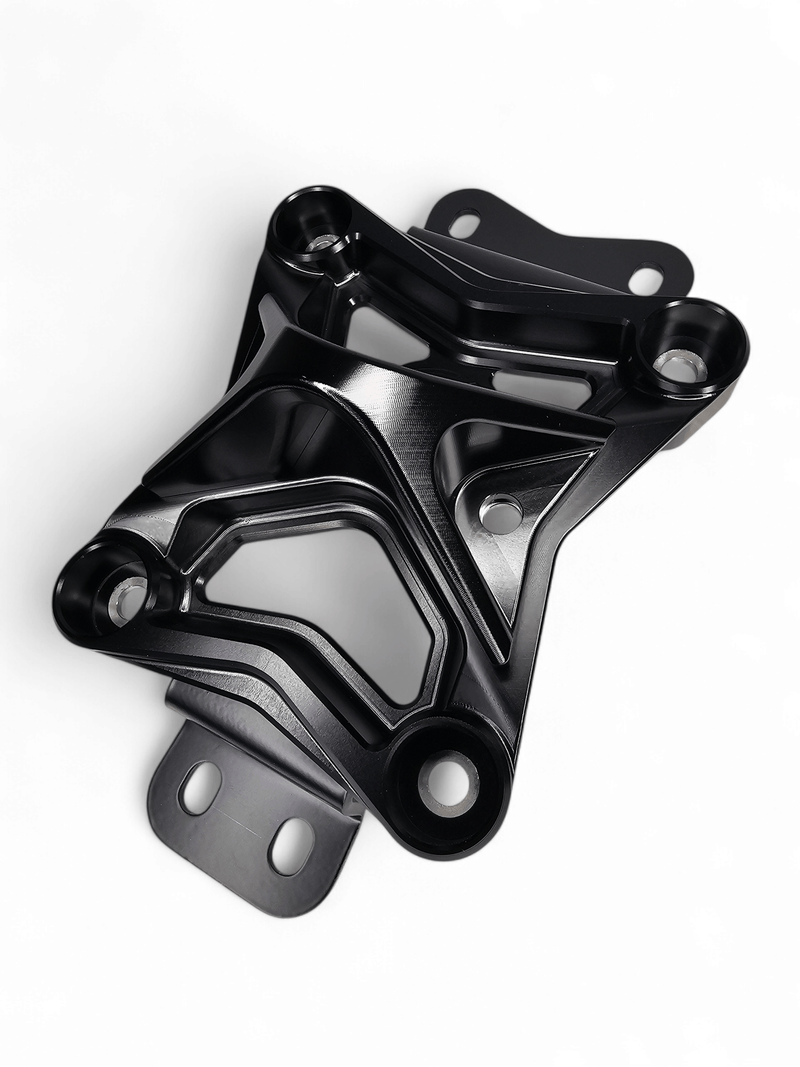 Load image into Gallery viewer, Elektric Offroad 10 Bolt Radius Rod Plate with Pull Hook for Can-Am X3
