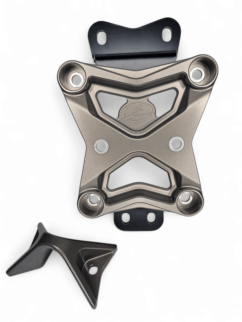 Load image into Gallery viewer, Elektric Offroad 10 Bolt Radius Rod Plate with Pull Hook for Can-Am X3
