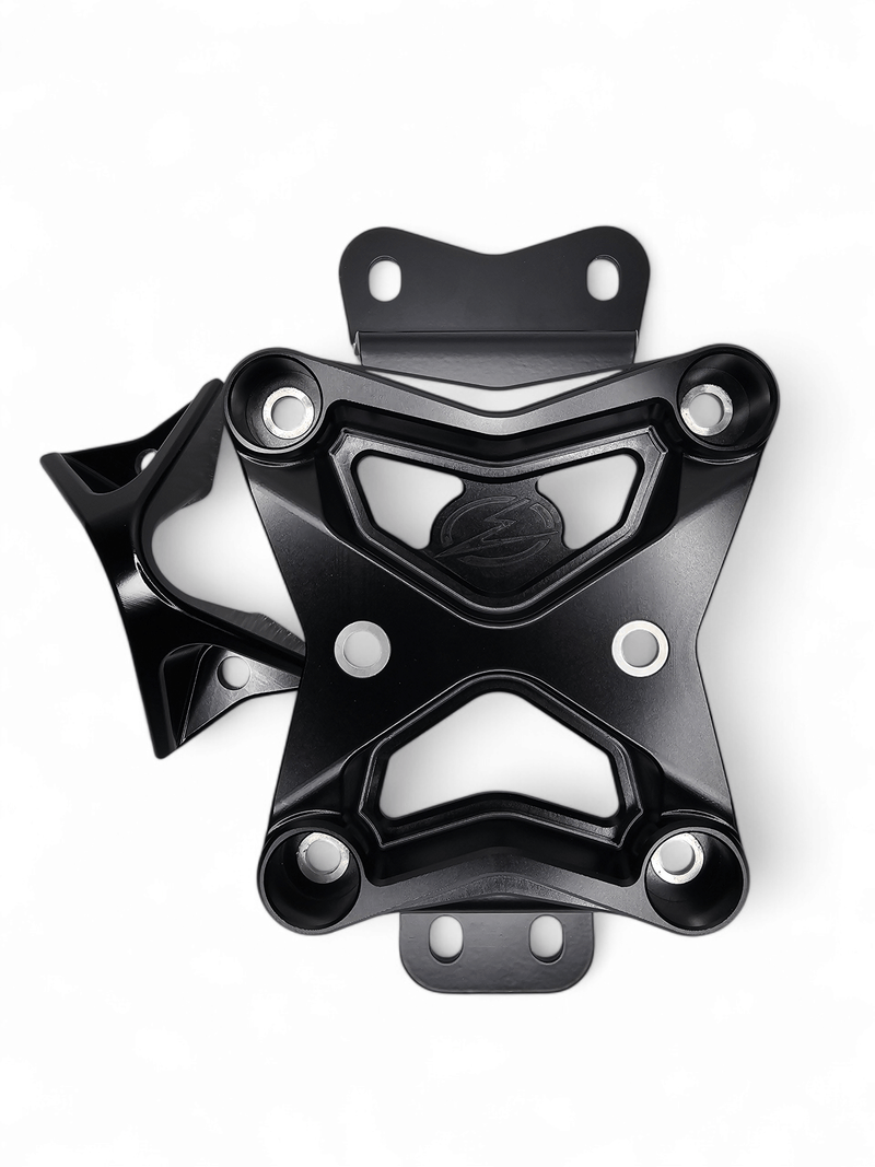Load image into Gallery viewer, Elektric Offroad 10 Bolt Radius Rod Plate with Pull Hook for Can-Am X3
