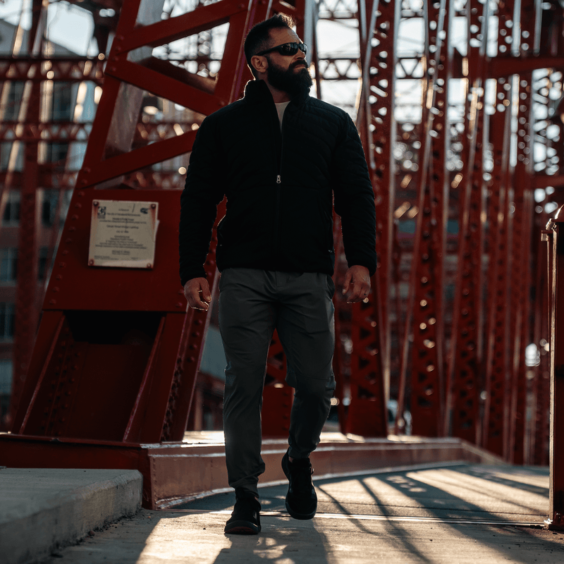 Load image into Gallery viewer, Carrier Traveler Joggers
