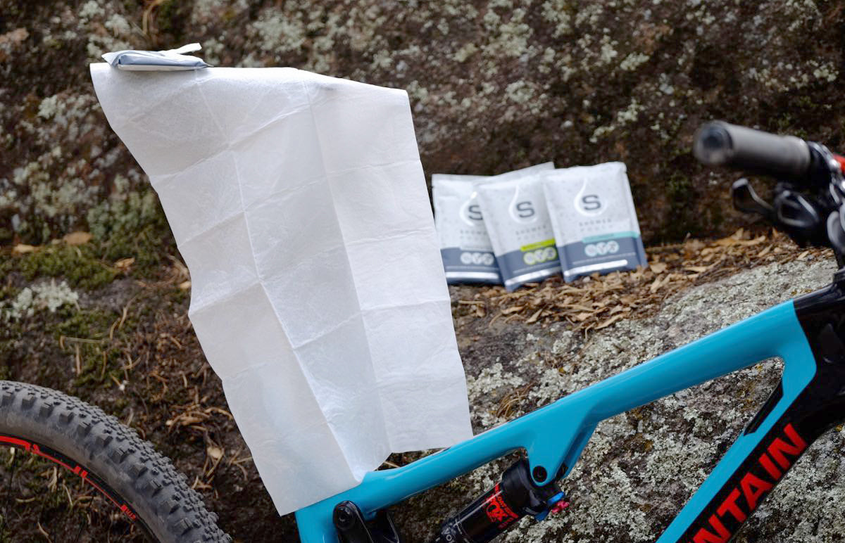 5-pack Shower Pouch XL (2' x 1') Body Wipes