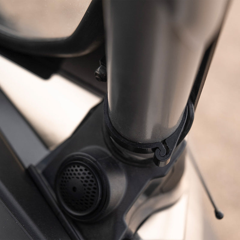 Load image into Gallery viewer, Polaris Pro R Front Windshield (2025+)
