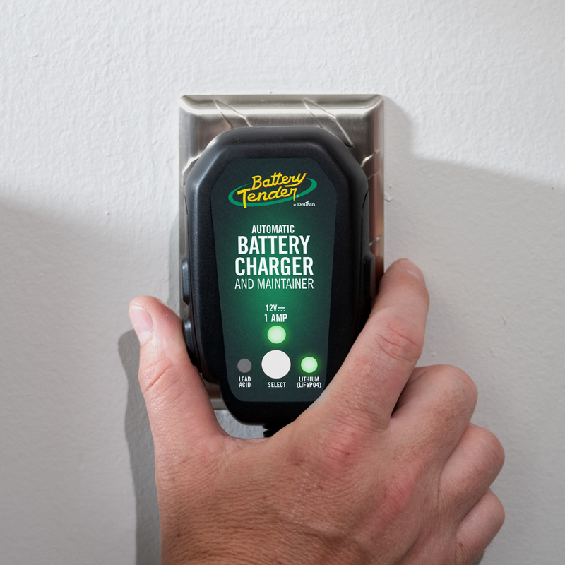 Load image into Gallery viewer, Battery Tender® Junior Multi-Chemistry 12V 1 Amp Battery Charger and Maintainer

