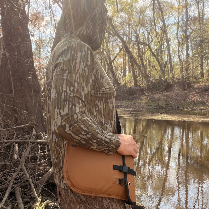 Load image into Gallery viewer, Waterproof Floating Pistol Bag - Coyote Brown
