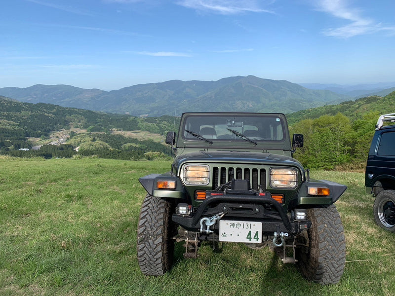 Load image into Gallery viewer, Fishbone Offroad Piranha Front Bumper with Winch Guard for 1987-2006 Jeep Wrangler FB22048
