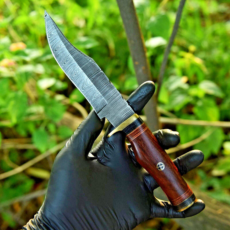 Load image into Gallery viewer, Damascus Steel Hunting Knife – 10&quot; Blade with Brass Guard &amp; Resin Pakkawood Handle, Leather Sheath Included
