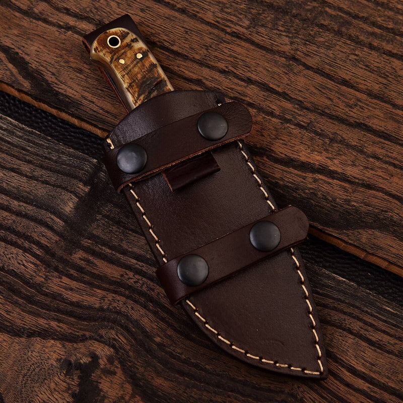 Load image into Gallery viewer, Custom Handmade Damascus Steel Skinning Knife – 4.5&quot; Blade with Sheep Horn Handle
