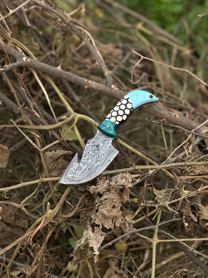 Load image into Gallery viewer, Custom Handmade Damascus Steel Guthook Skinning Knife – Resin Handle 7.5” with Leather Sheath
