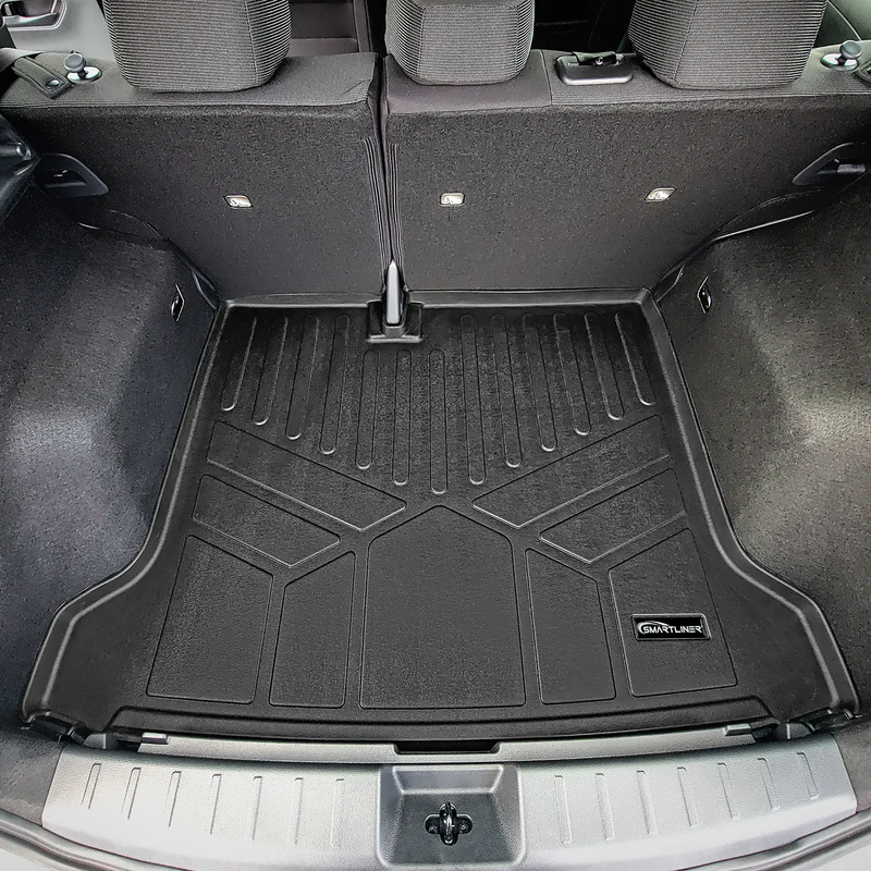 Load image into Gallery viewer, SMARTLINER Custom Fit Floor Liners For 2025 - 2026 Nissan Kicks (FWD)
