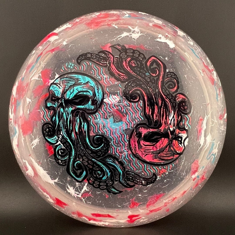 Load image into Gallery viewer, Jawbreaker Z Cigarra - "Cthuloop" by Kelly Baber
