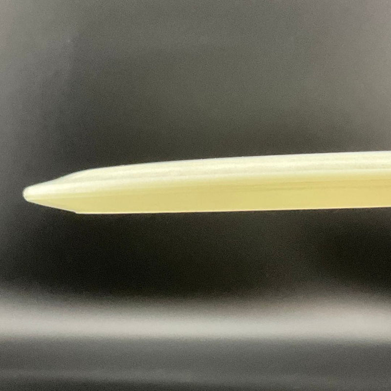 Load image into Gallery viewer, H4 (400 Glow) *Les White Stash* - 2018 Cale Leiviska 6X CCO Champ - Signed!
