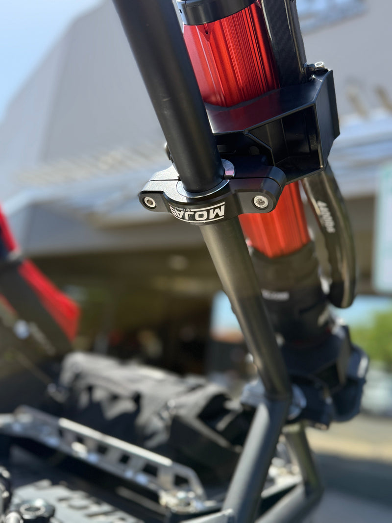 Load image into Gallery viewer, CarbonPro Compact Hydraulic Jack with Mounting Clamps MLH 40''
