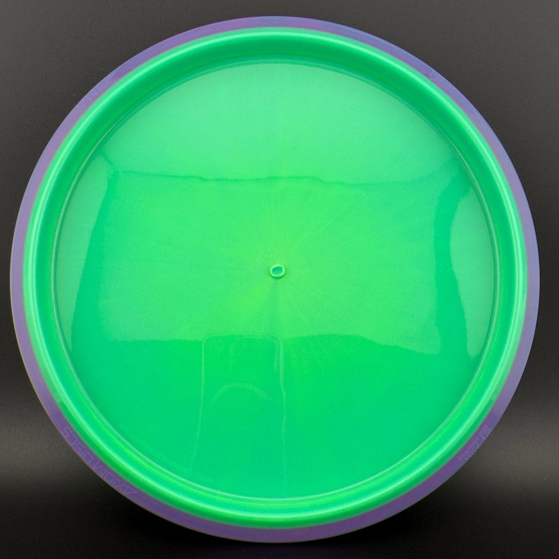 Load image into Gallery viewer, Neutron Hex - "Disc Golf Farm"
