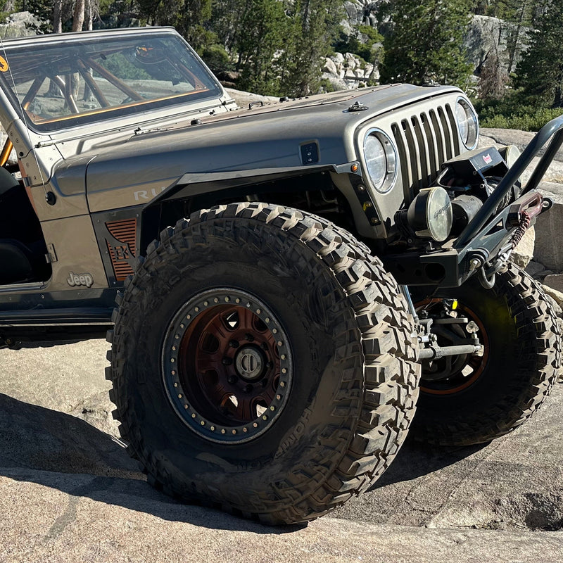 Load image into Gallery viewer, Diamond Series High Clearance Front Fenders w/Comp Inners for Jeep TJ Wrangler
