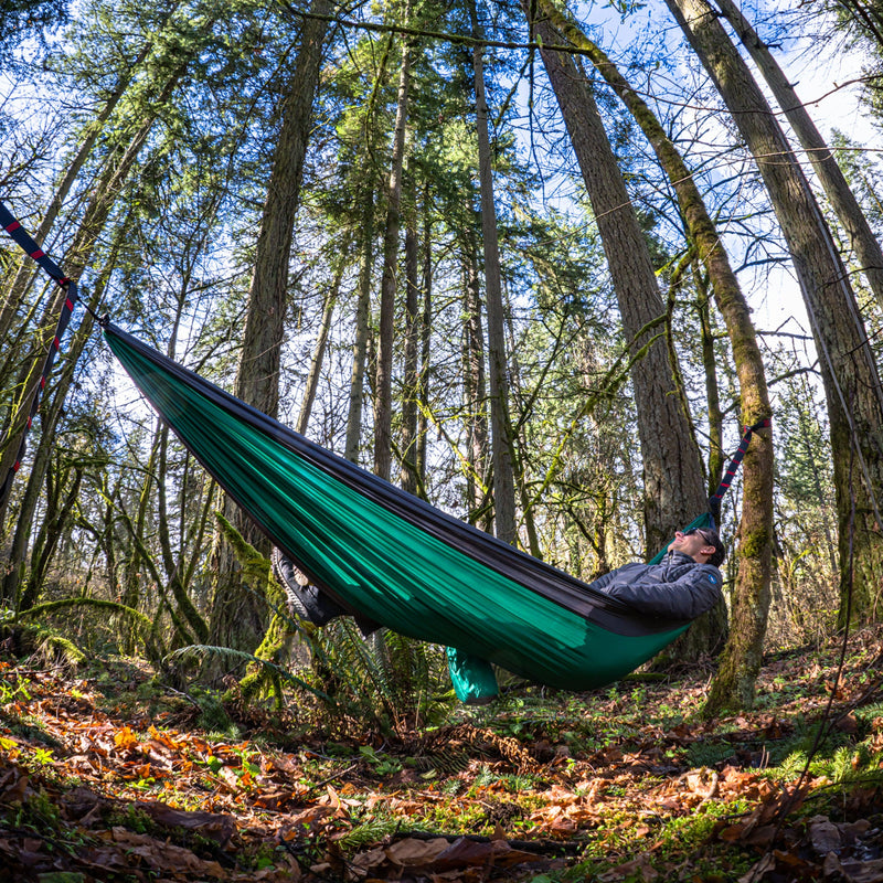 Load image into Gallery viewer, Double Deluxe Hammock w/Straps
