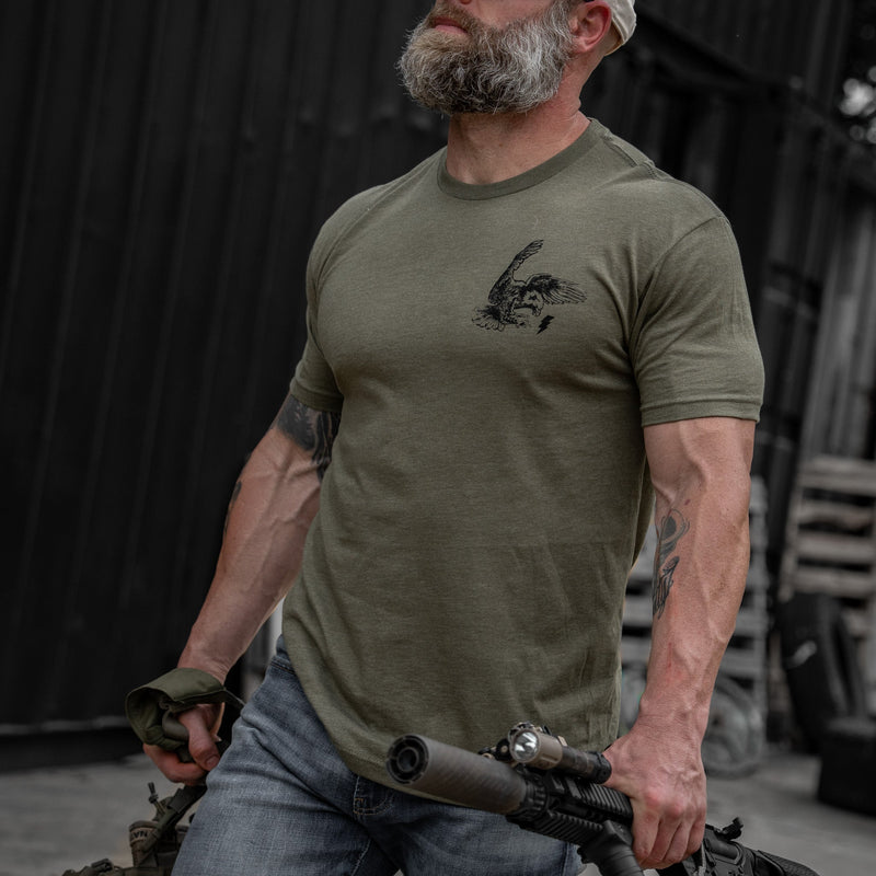 Load image into Gallery viewer, Become A Threat To The Darkness Men's T-Shirt
