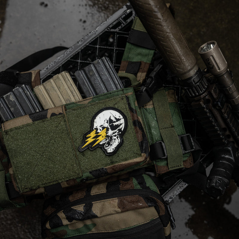 Load image into Gallery viewer, Die with Memories Bolt Skull PVC Patch
