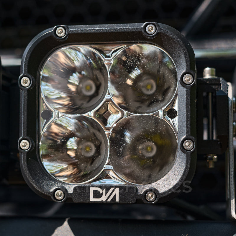 Load image into Gallery viewer, INEOS Grenadier: Front Bumper 3-Light Bar
