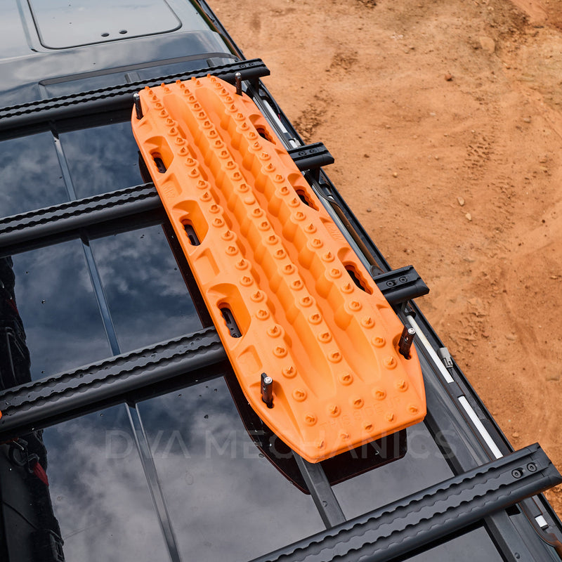 Load image into Gallery viewer, Recovery Board Carrier - Universal Mount - MaxTrax MKII &amp; Lite
