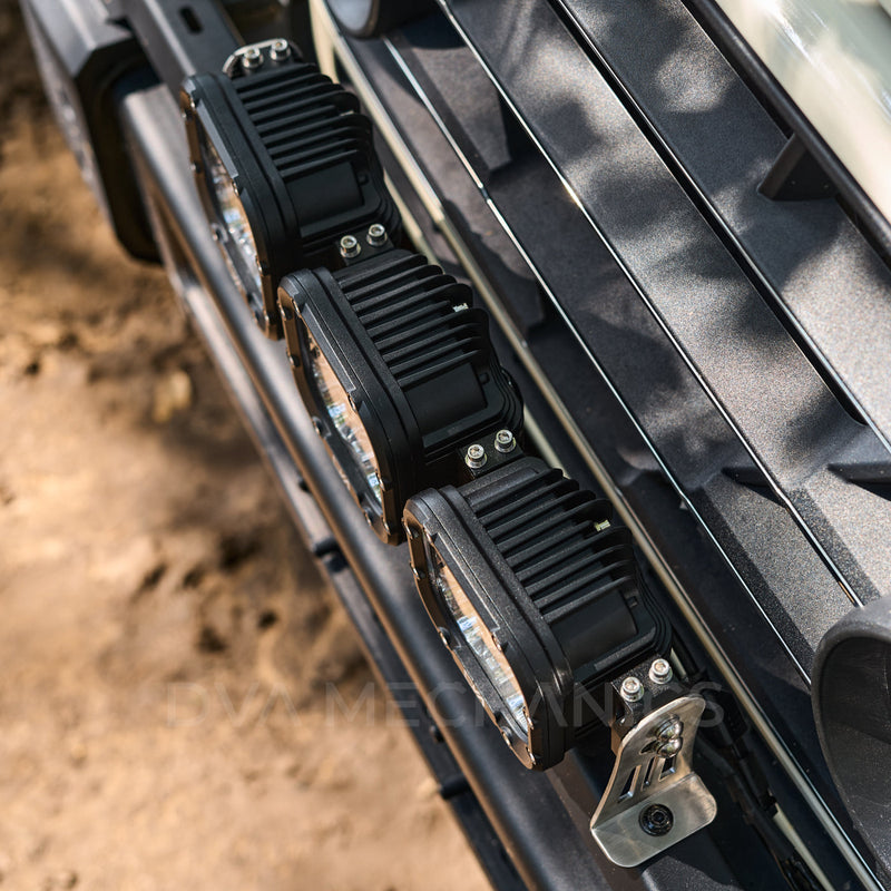 Load image into Gallery viewer, INEOS Grenadier: Front Bumper 3-Light Bar
