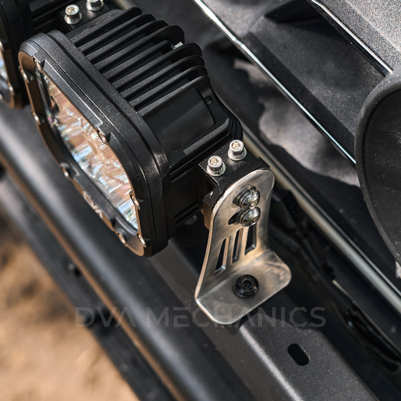 Load image into Gallery viewer, INEOS Grenadier Front Bumper Light Kit (Mount + 3-Light LED Bar)
