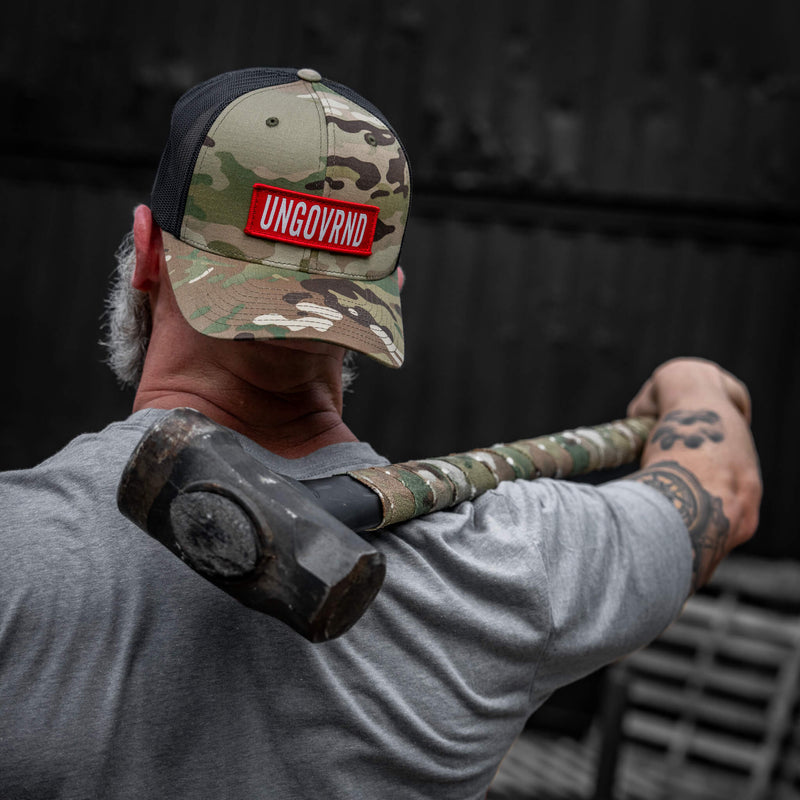 Load image into Gallery viewer, Ungovrnd Red Patch Snapback Hat
