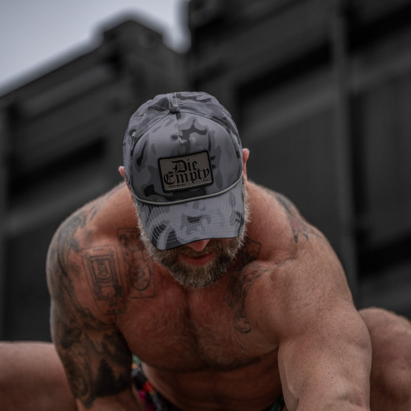 Load image into Gallery viewer, Die Empty. Patch Weekender Snapback
