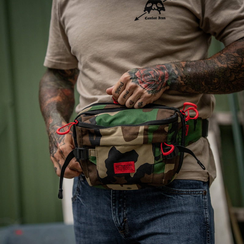 Load image into Gallery viewer, Nomad Recon Fanny Pack
