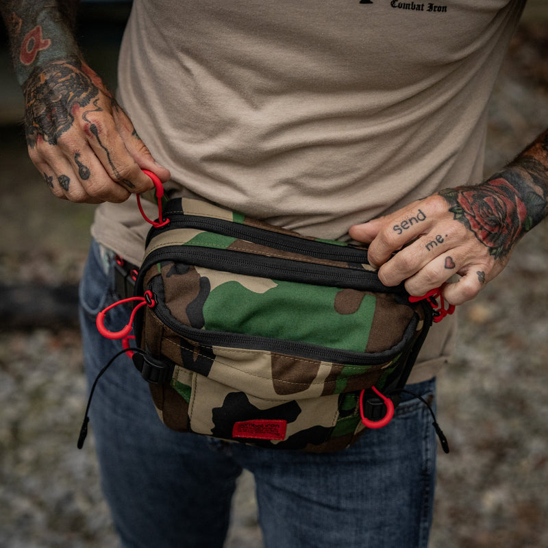 Load image into Gallery viewer, Nomad Recon Fanny Pack
