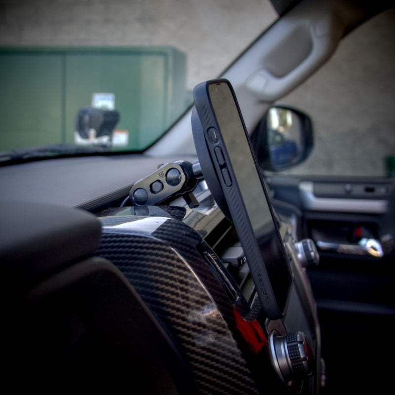 Load image into Gallery viewer, 5th Gen 4runner Dashtop Multi Mount (DMM)
