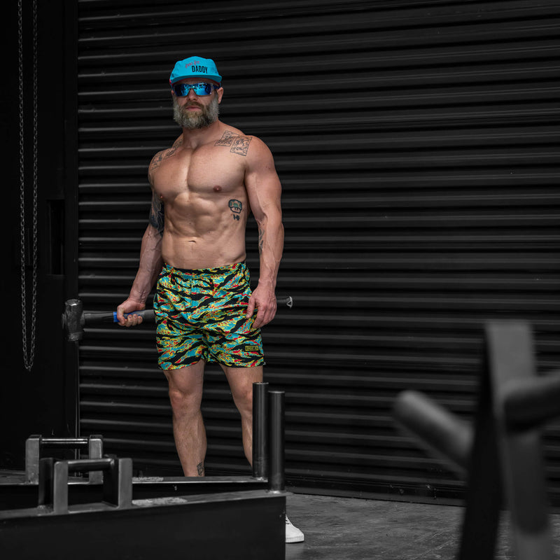 Load image into Gallery viewer, Men&#39;s V3 Performance Training Shorts | 5.5&quot;
