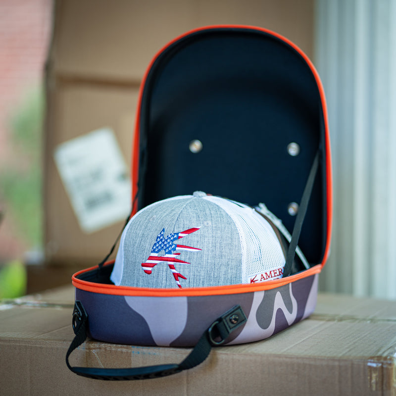Load image into Gallery viewer, Duck Camo Hat Case
