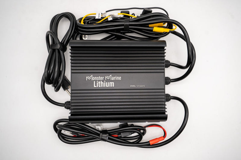 Load image into Gallery viewer, Triple Bank 12v, 12v &amp; 24v marine waterproof Lead/AGM-Lithium charger
