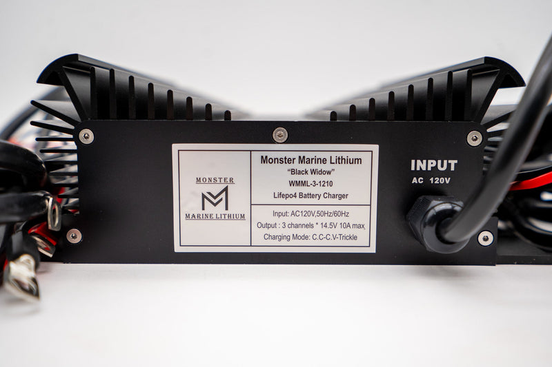 Load image into Gallery viewer, 3 Bank Lithium/AGM/Lead Marine Waterproof Battery Charger

