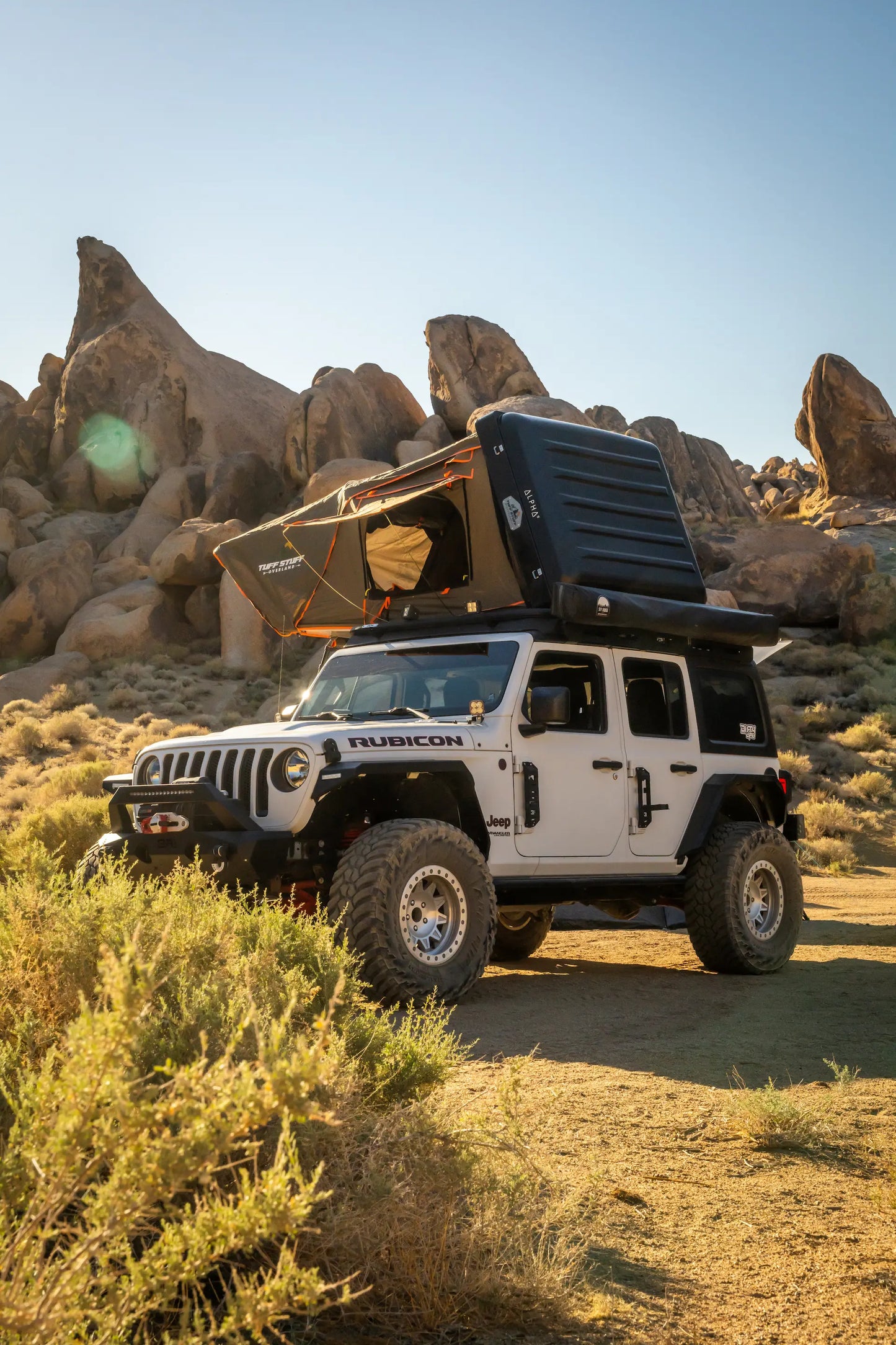 Alpha II Hardshell Rooftop Tent – ABS – 2 Person – Black – Lightweight Off-Road Tent