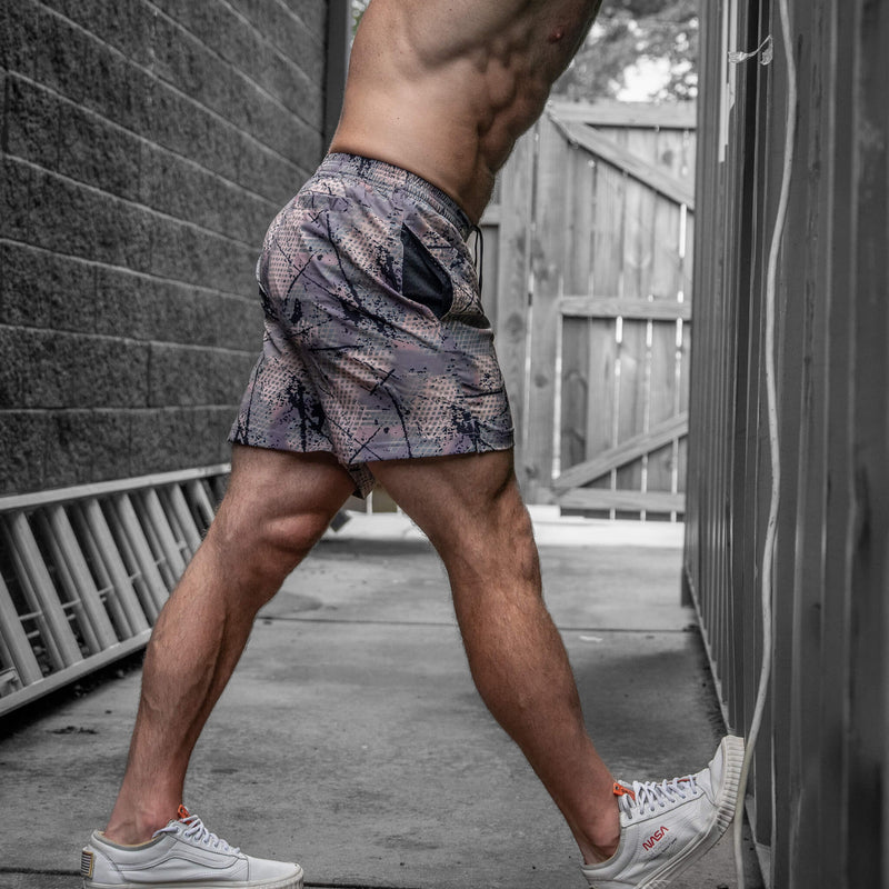 Load image into Gallery viewer, Men&#39;s V3 Performance Training Shorts | 5.5&quot;
