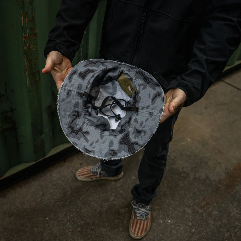 Load image into Gallery viewer, Distressed Ripstop Mid-Profile Tactical Boonie Hat
