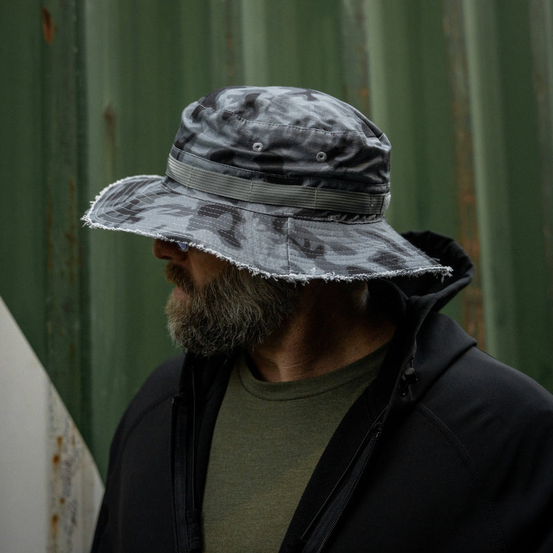 Load image into Gallery viewer, Distressed Ripstop Mid-Profile Tactical Boonie Hat
