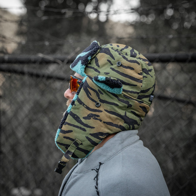 Load image into Gallery viewer, Insulated Ripstop Trapper Hat – Cold Weather
