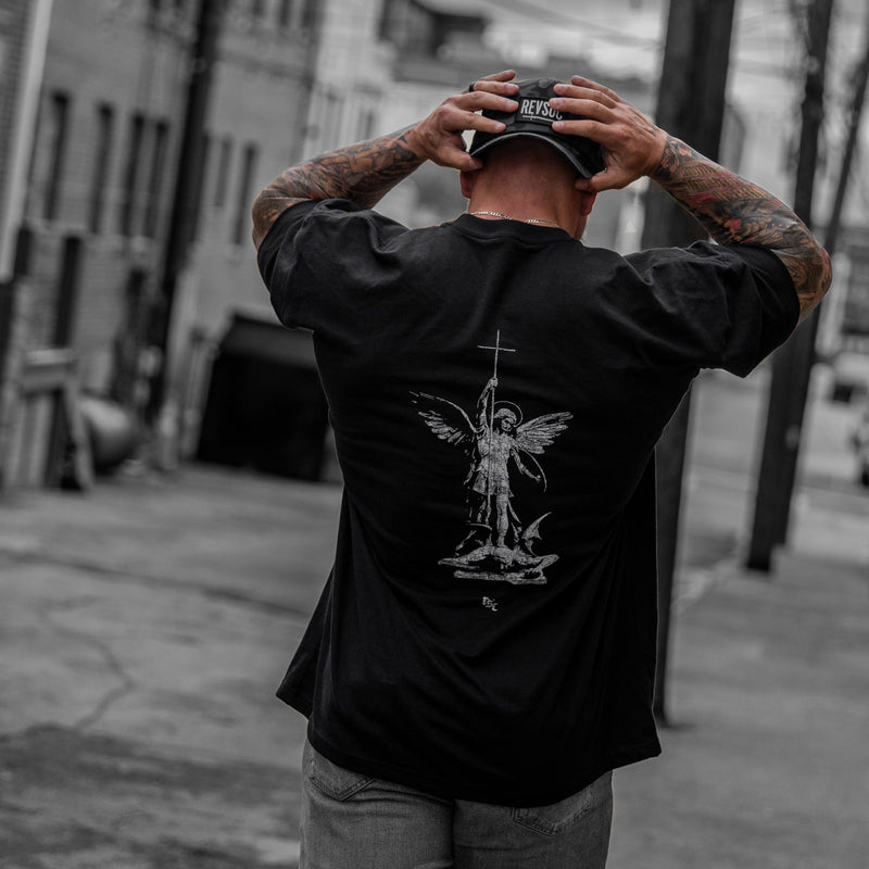 Load image into Gallery viewer, The Lord Is A Man Of War Heavyweight Men's T-Shirt
