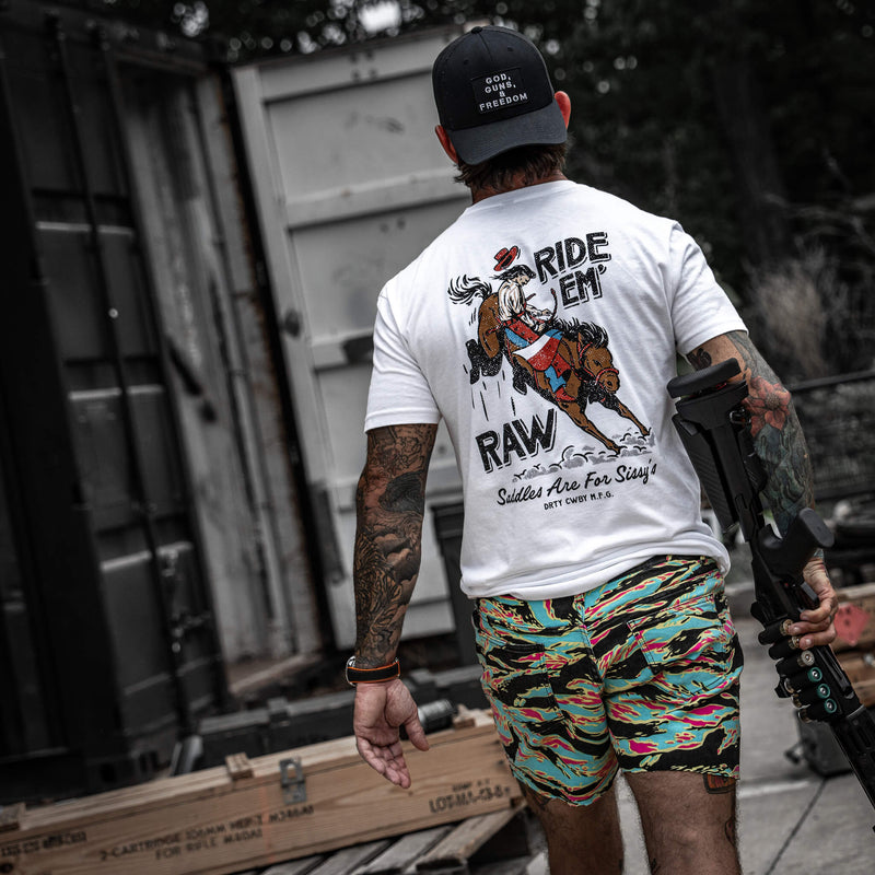 Load image into Gallery viewer, Ride &#39;Em Raw - Saddles Are For Sissy&#39;s Men&#39;s T-Shirt
