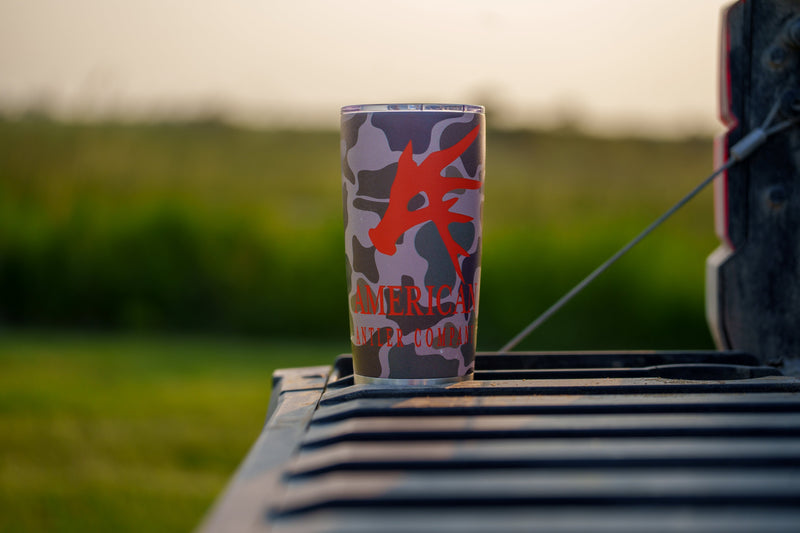 Load image into Gallery viewer, Duck Camo Tumbler
