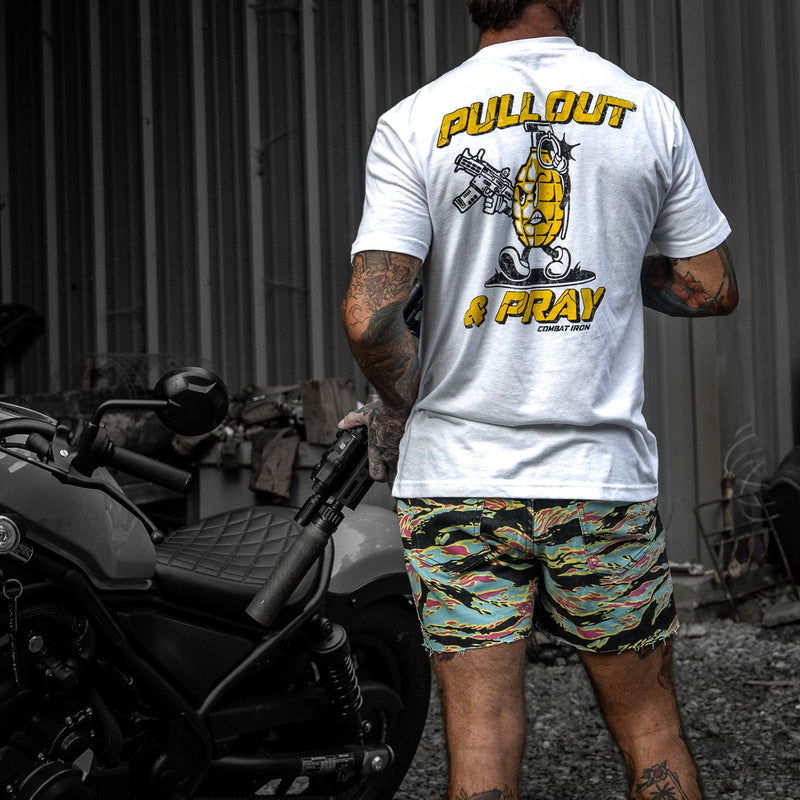 Load image into Gallery viewer, Pull Out And Pray Men's T-Shirt
