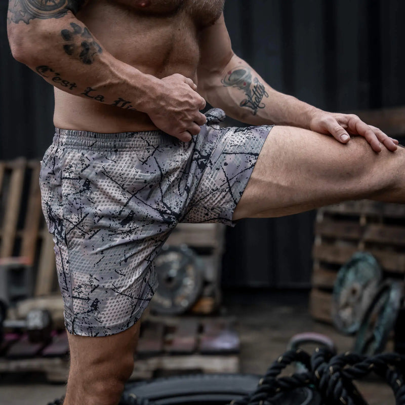 Load image into Gallery viewer, Men&#39;s V3 Performance Training Shorts | 5.5&quot;
