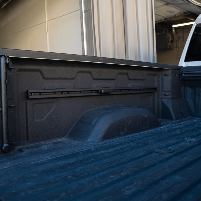 Load image into Gallery viewer, Integral Rails - Bedside Rail System - Chevrolet Silverado &amp; GMC Sierra 2500/3500 (2020+ 6'9" Bed Only)
